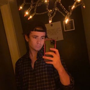 Meet your Posher, Zach